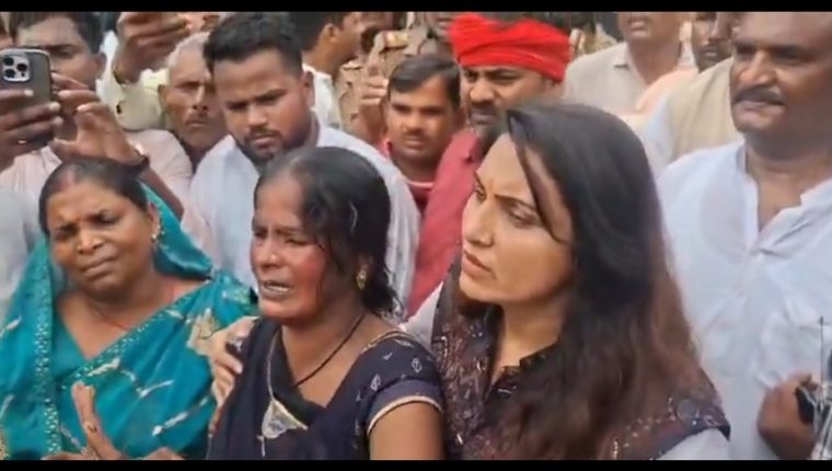 Gonda Vinod Sahni Murder Case: SP Leader Raises Questions Over Police Action