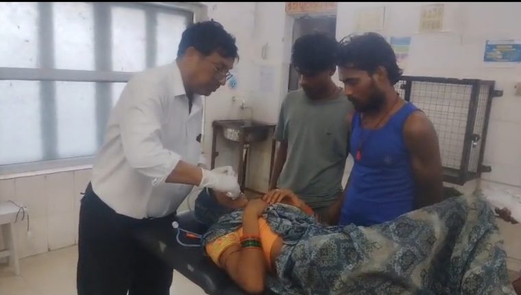 जहरीली कोल्ड ड्रिंक पीने से देवर की मौत, महिला गंभीर; पूर्व पति पर जहर मिलाने का आरोप